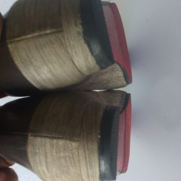 CHRISTIAN LOUBUTIN - Picture 8 of 12